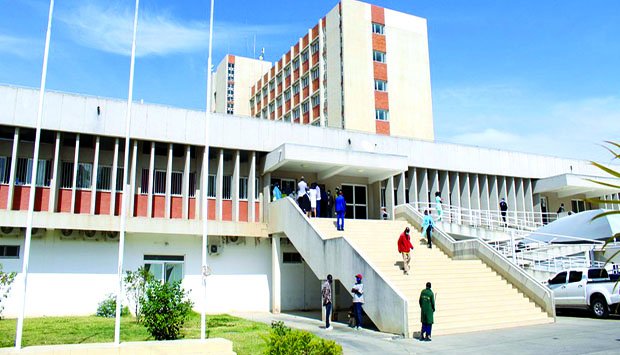 HOSPITAL DO LUBANGO MELHORA ASSISTÊNCIA