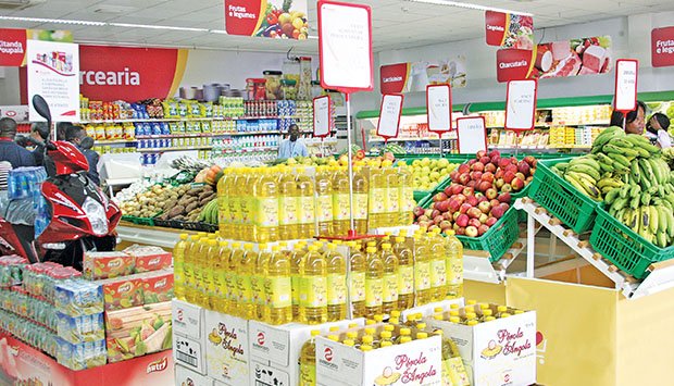 SUPERMERCADOS SOBEM MAIS NOS PREÇOS COMPARADOS AOS MERCADOS INFORMAIS