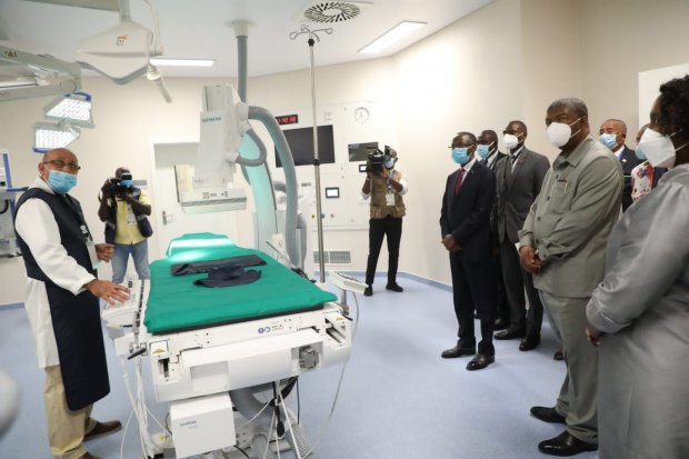 PRESIDENTE INAUGURA NOVO HOSPITAL SANATÓRIO DE LUANDA