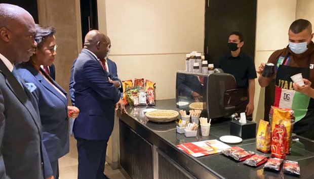 CAFÉ ANGOLANO É APRESENTADO NO EGIPTO
