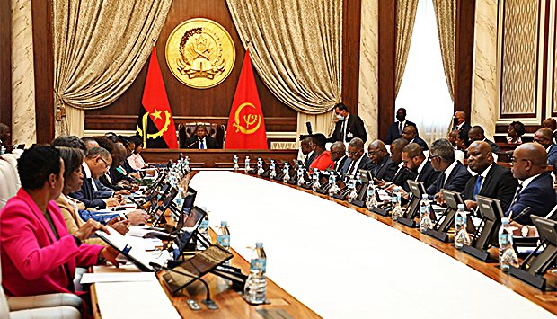 PROVÍNCIA DE LUANDA VAI GANHAR MAIS 90 AUTOCARROS PARA MELHORAR O TRÁFEGO