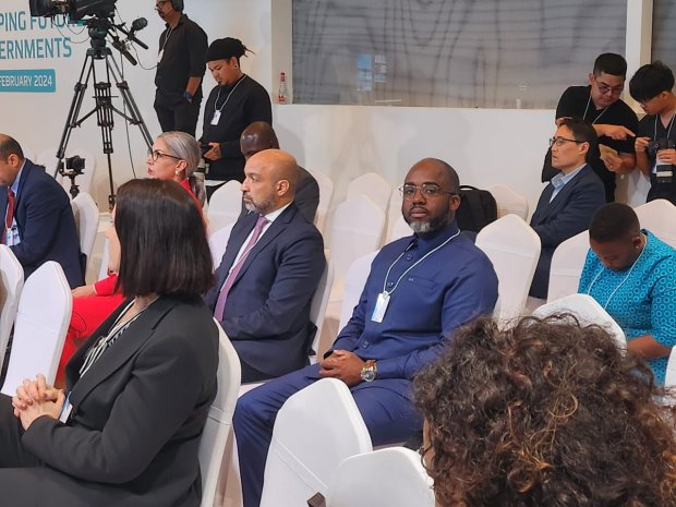 SECRETÁRIO DE ESTADO OTTONIEL DOS SANTOS CONSIDERA POSITIVO A PRESENÇA DE ANGOLA NA CIMEIRA  MUNDIAL DOS GOVERNOS
