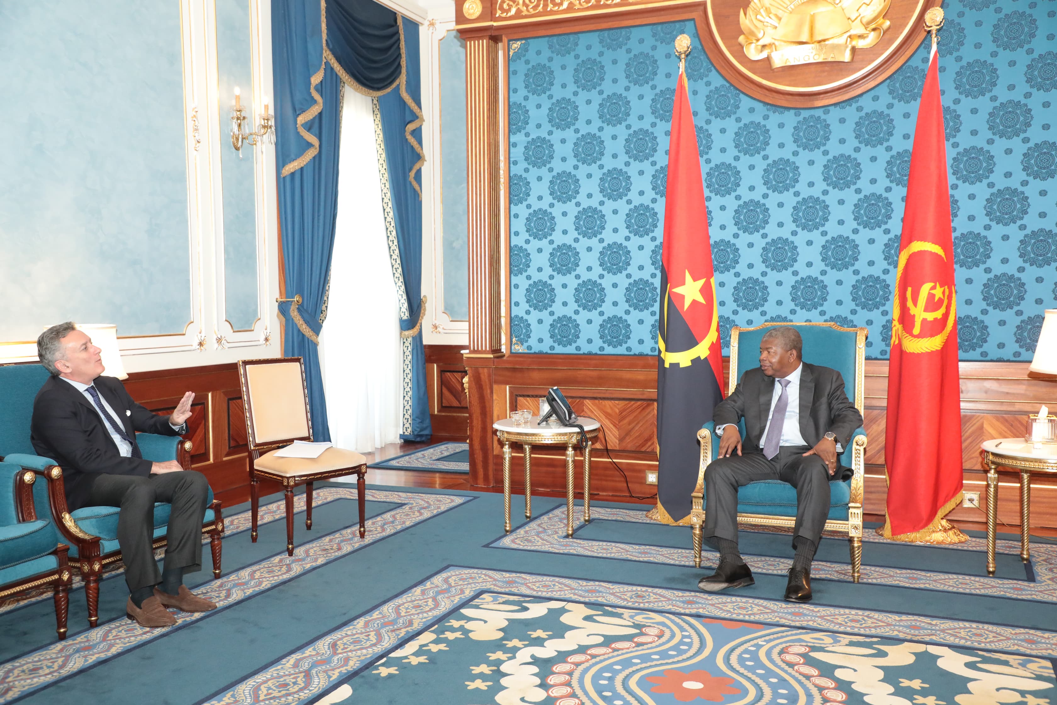 PR RECEBE EM AUDIÊNCIA EMPRESÁRIO DO SECTOR DO TURISMO