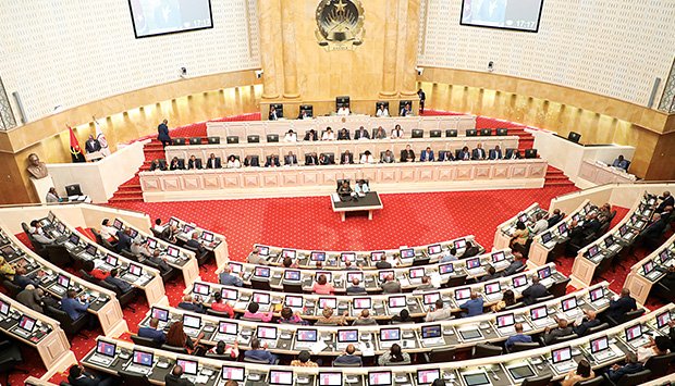 OGE GARANTE DIVERSIFICÃO DA ECONOMIA E FORTE IMPULSO AO INVESTIMENTO PRIVADO
