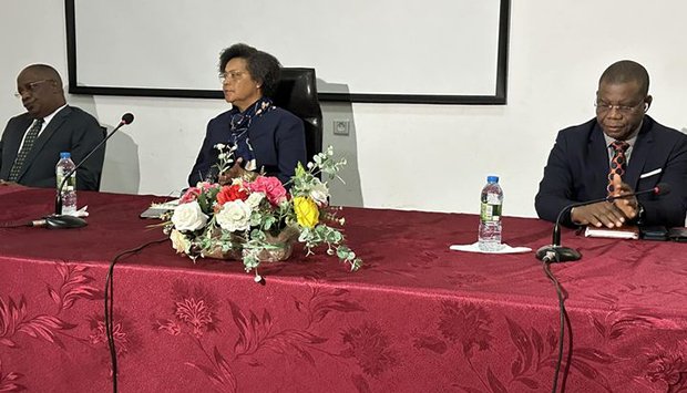 MINISTÉRIO DA EDUCAÇÃO ABRE CONCURSO PÓBLICO PARA 11 MIL PROFESSORES