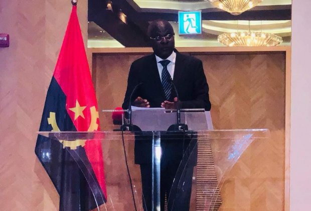 ANGOLA QUER SECTOR NÃO  PETROLÍFERO A VALER QUATRO VEZES MAIS QUE O PETROLÍFERO