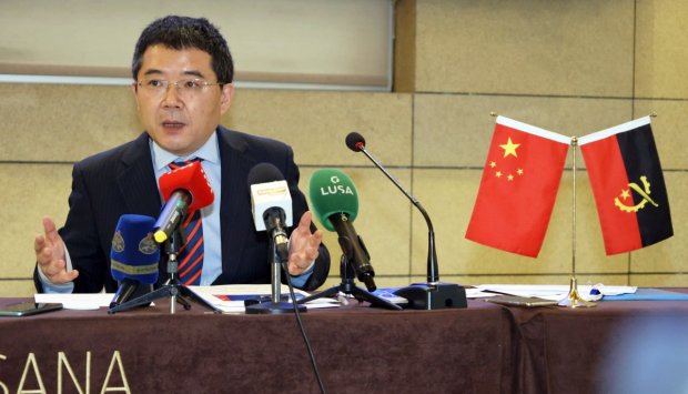 TROCAS COMERCIAIS  ENTREA ANGOLA E CHINA  ATINGEM 23,35 MIL MILHÕES DE DOLARES