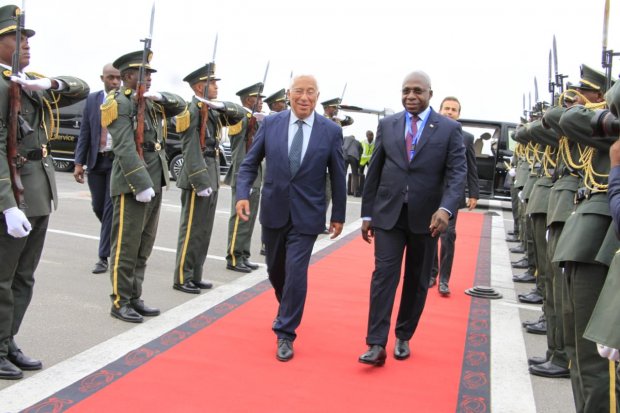 ANTÓNIO COSTA JÁ ESTÁ EM LUANDA