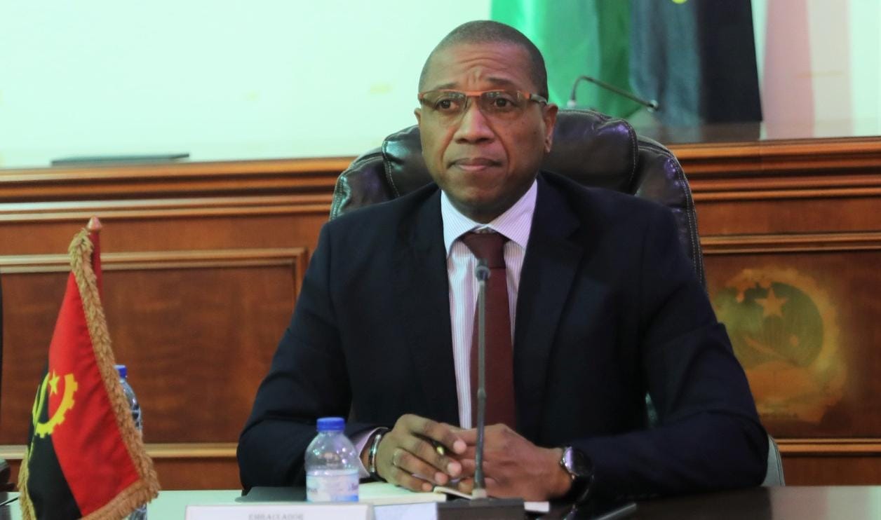 ANGOLA E OMÃ PRETENDEM ALARGAR LAÇOS  DE COOPERAÇÃO EXISTENTES