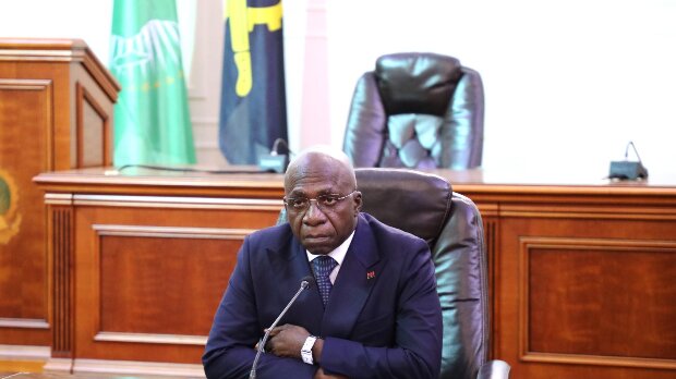 ANGOLA E REINO UNIDO ESTREITAM COOPERAÇÃO BILATERAL