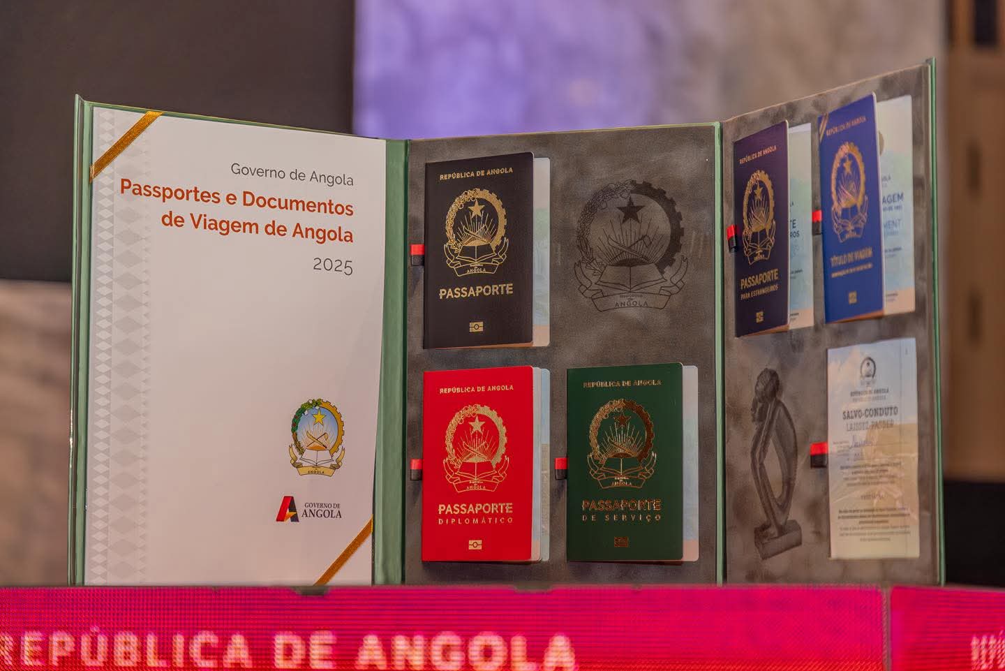 PASSAPORTE ELECTRÓNICO ANGOLANO INCOPORA TECNOLOGIA BIOMÉTRICA AVANÇADA