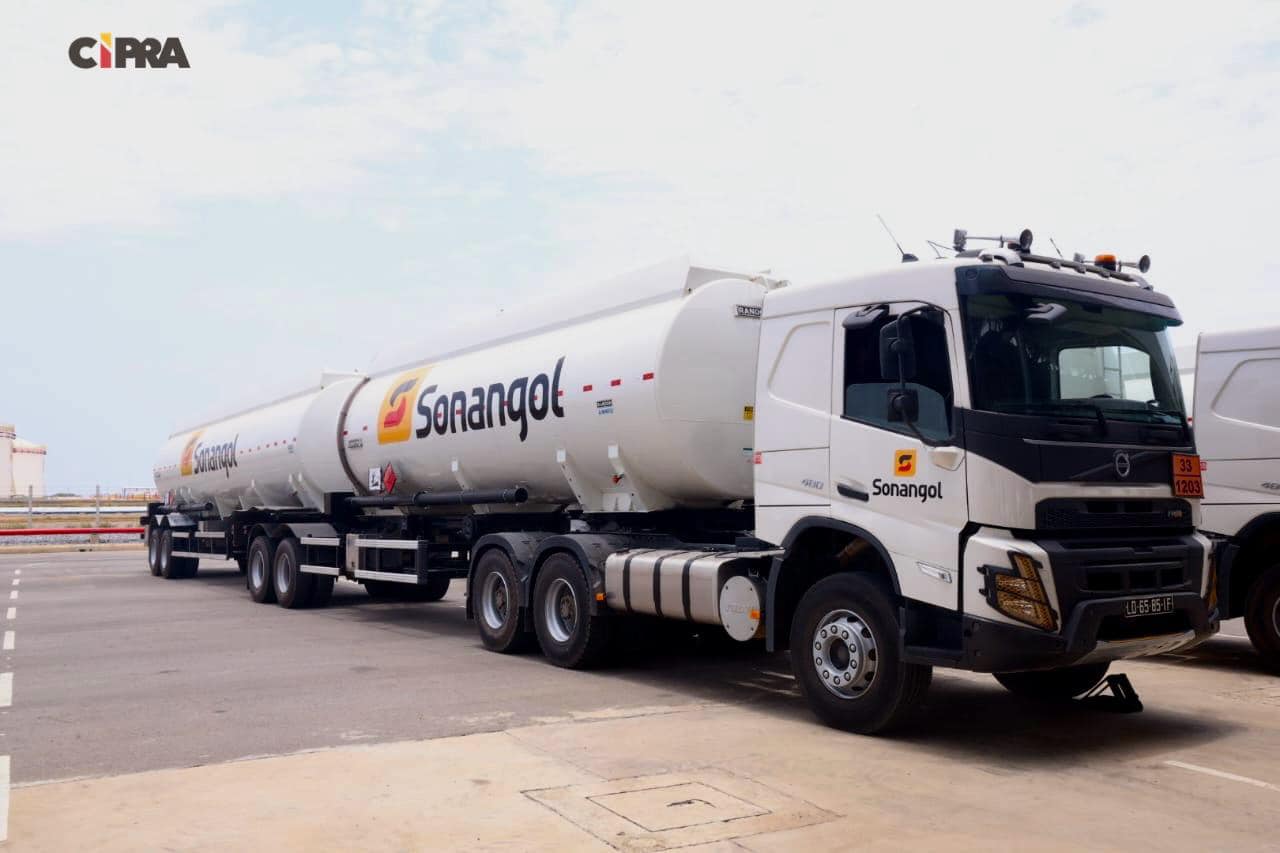 ANGOLA CRIA RESERVAS DE BENS ESTRATÉGICOS DEVIDO AO CONFLITO NO MÉDIO ORIRNTE