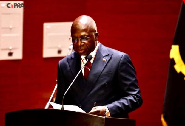 TÉTE ANTÓNIO: "ANGOLA TEM ASSUMIDO AS SUAS RESPONSABILIDADES INTERNACIONAIS”